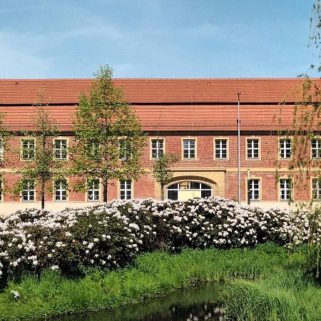 Hotel Vierseithof Luckenwalde Kültér fotó