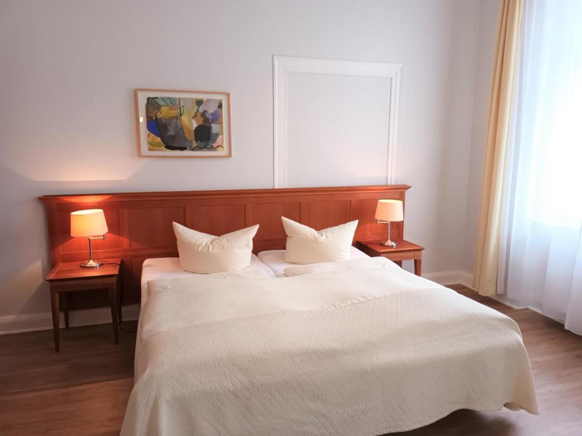 Hotel Vierseithof Luckenwalde Kültér fotó