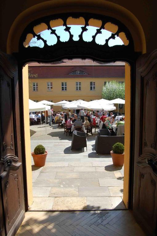 Hotel Vierseithof Luckenwalde Kültér fotó