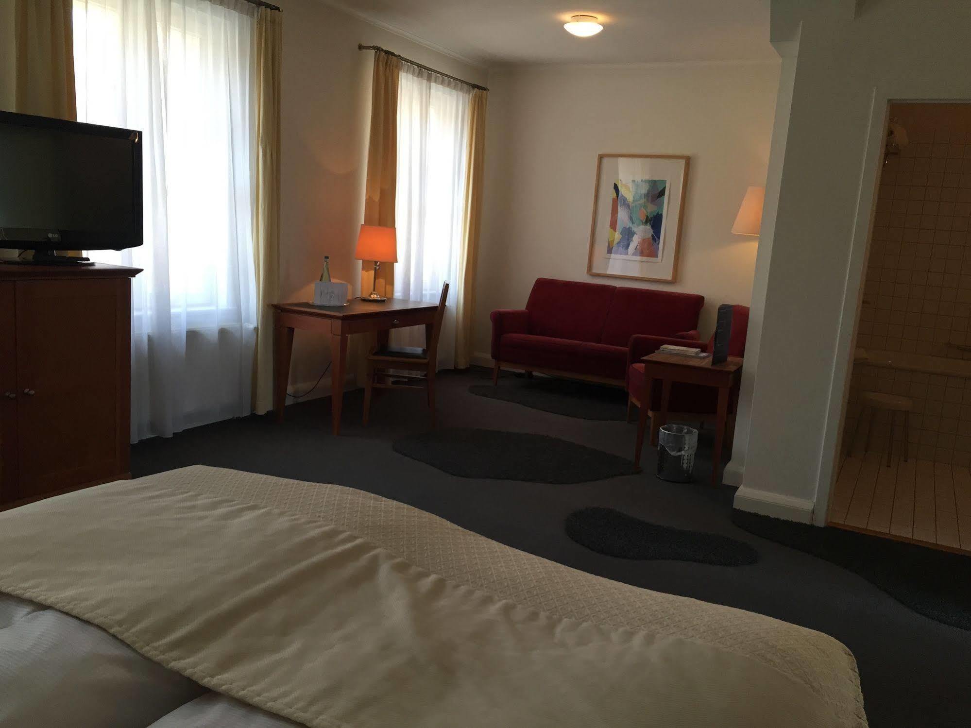 Hotel Vierseithof Luckenwalde Kültér fotó