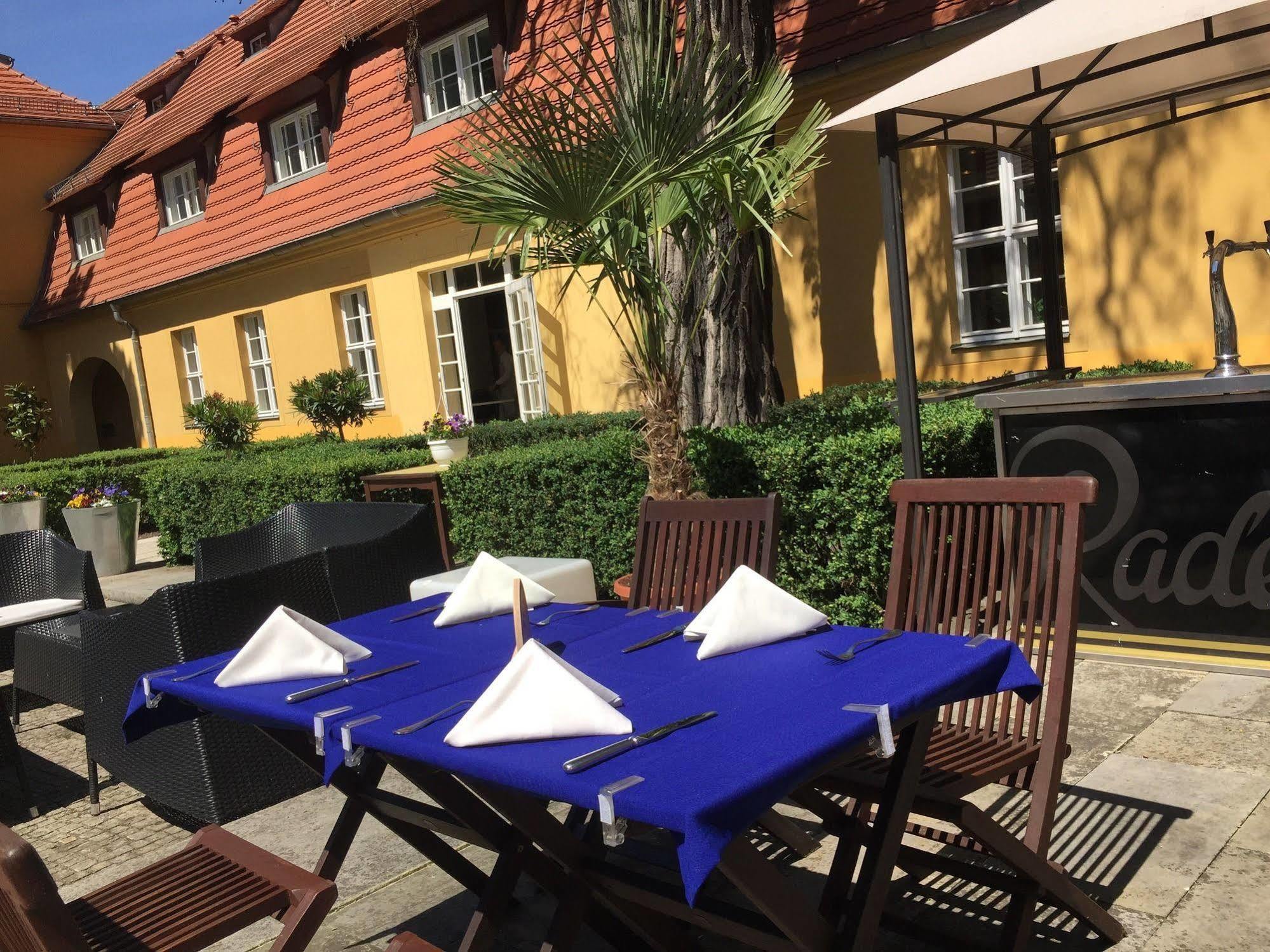 Hotel Vierseithof Luckenwalde Kültér fotó